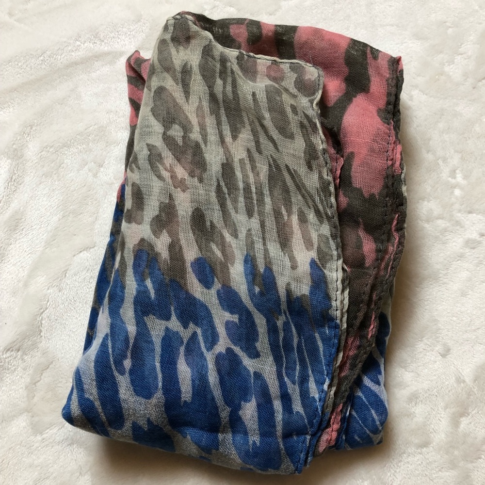 51” x 17” lightweight cotton scarf